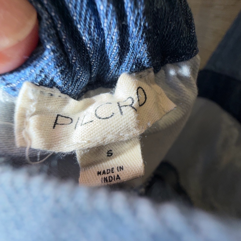 Small fits medium Anthropologie pilcro seamed smocked midi dress denim jean blue - Picture 5 of 16